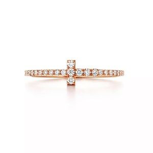 Tiffany T
Diamond Wire Band Ring
in 18k Rose Gold